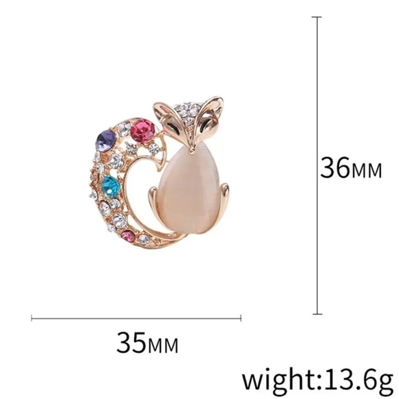 VQ Fox Brooch - Picture 6 of 8